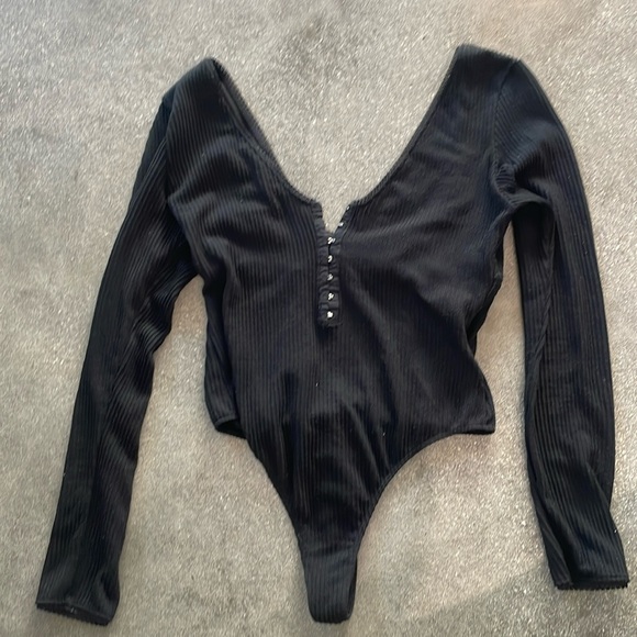 Urban outfitters black body suit with eyelet closure and back cut out detail - Picture 1 of 4